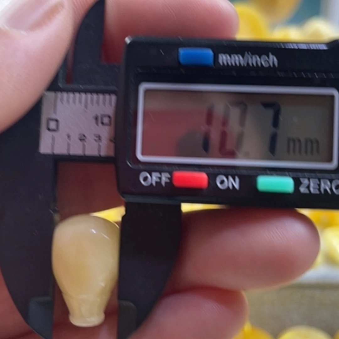 【闪购商品】琥珀裸石未镶嵌26车