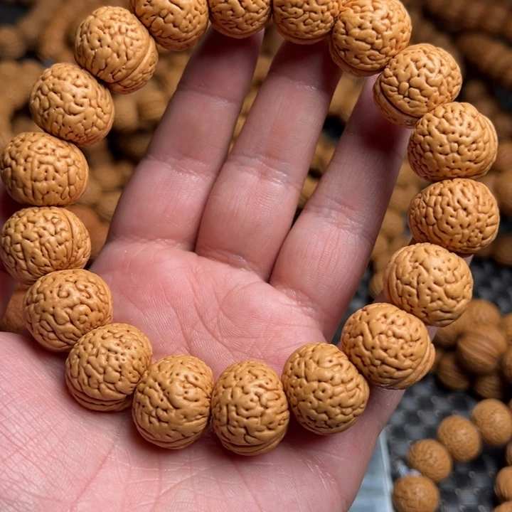 桃核手串小**咪老树苹果