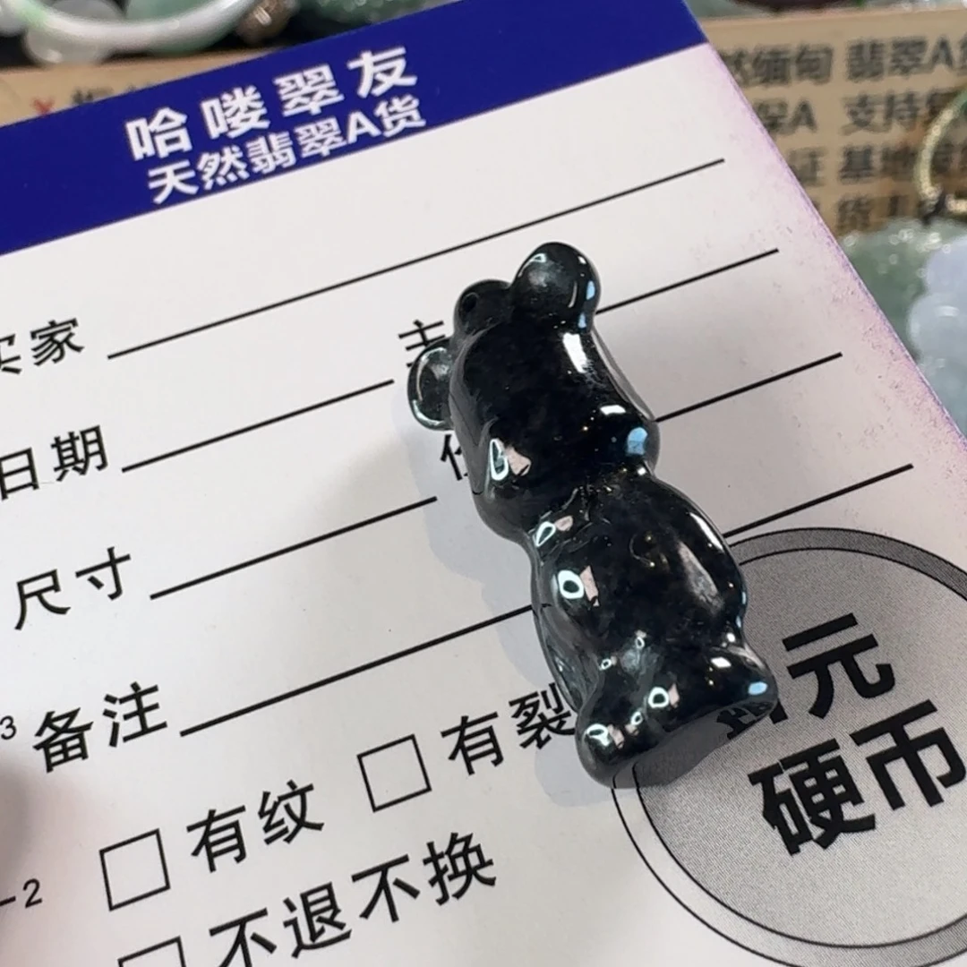 翡翠未镶嵌颈饰颈饰