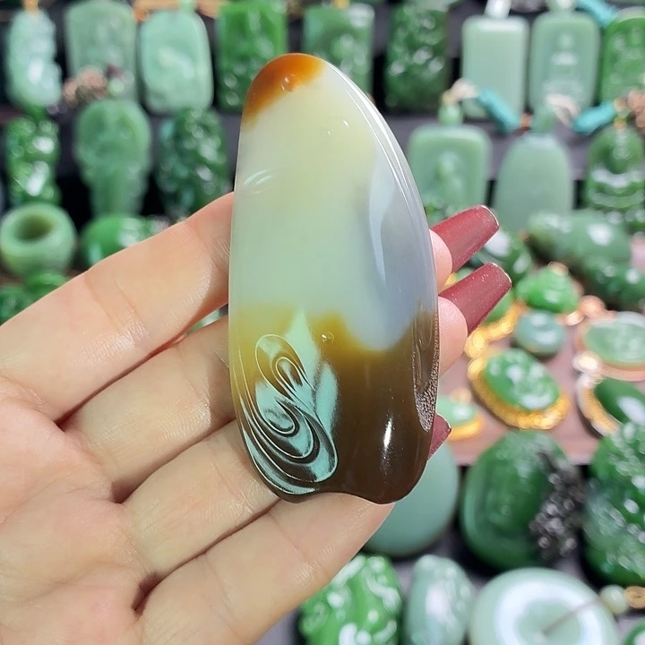 会***鱼和田玉未镶嵌挂件