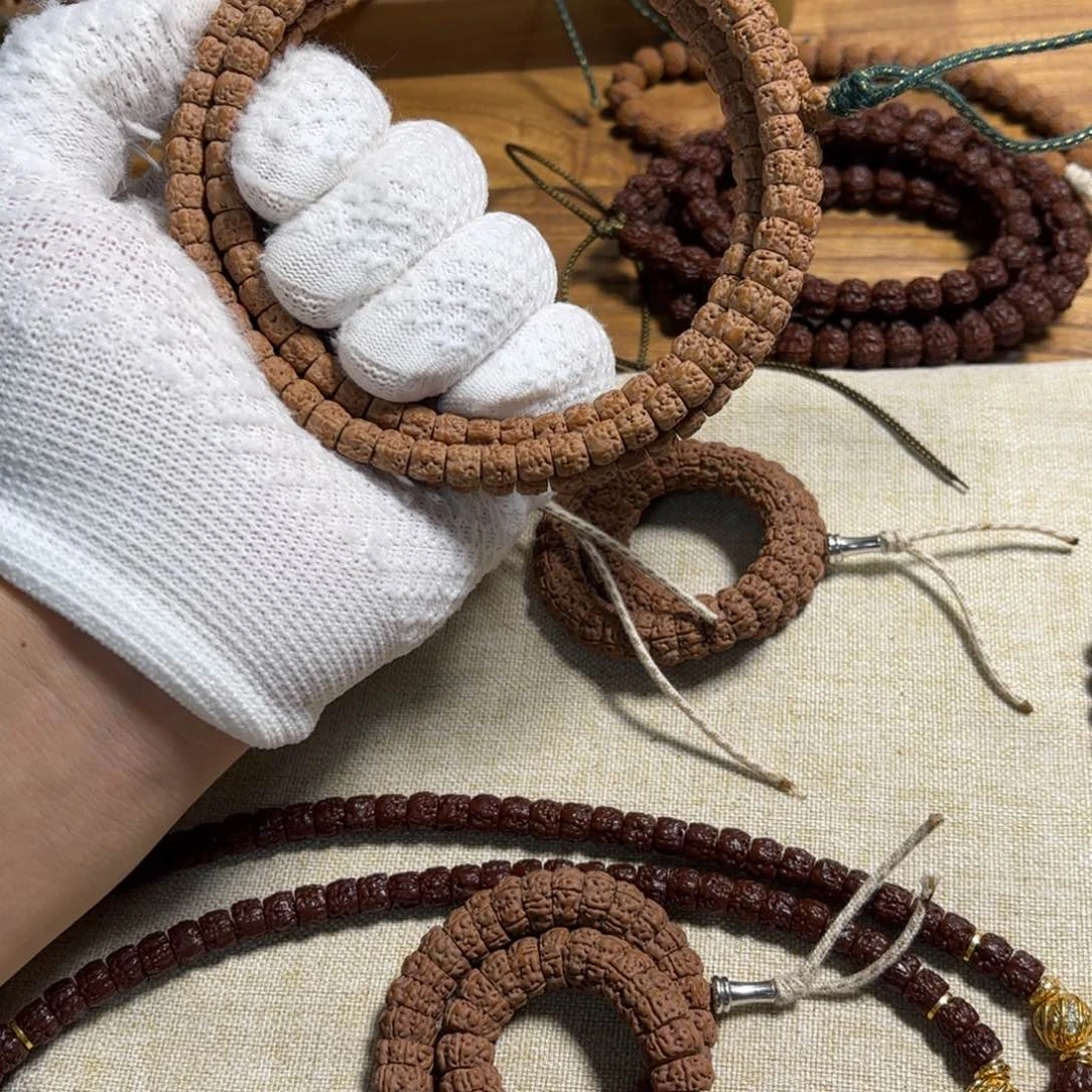 T***-金刚菩提吊坠佛手