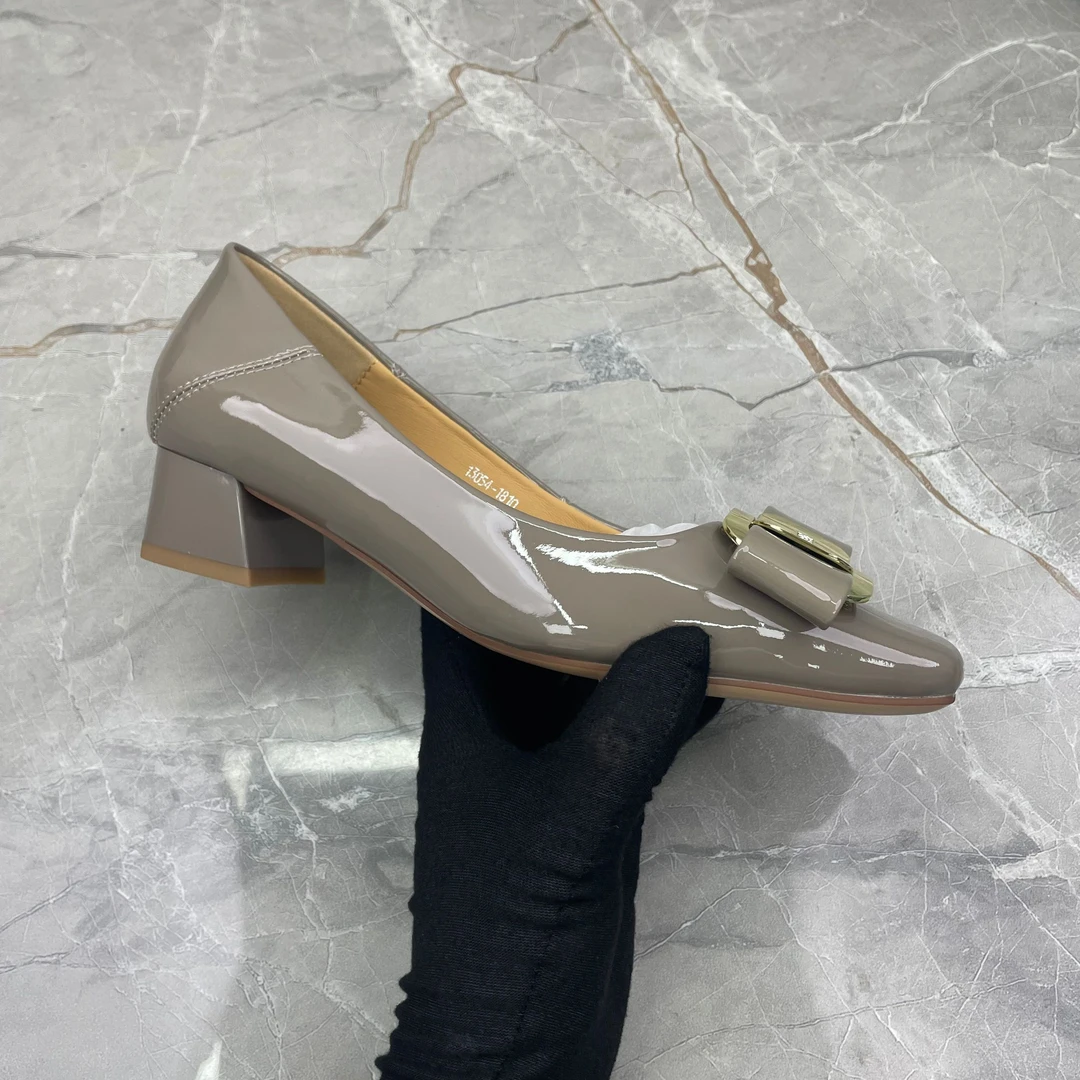 f (孤品)  35码单鞋女 13054-1810(牛皮)