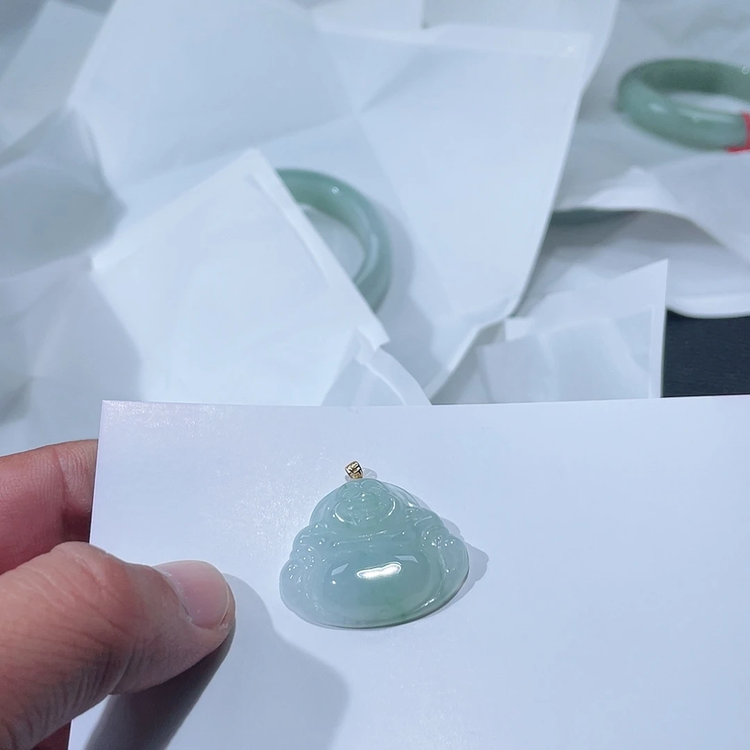 翡翠未镶嵌颈饰天然翡翠