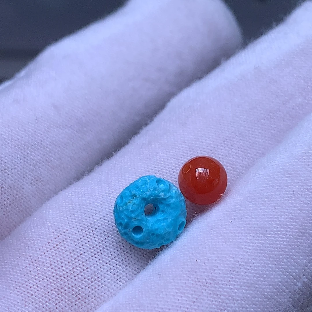 南红玛瑙未镶嵌珠宝奇石