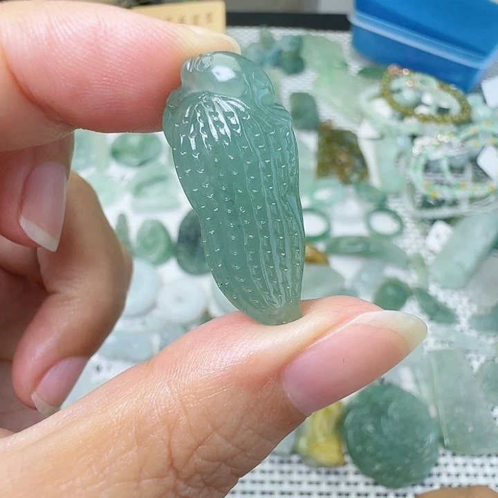 未镶嵌定制翡翠挂件