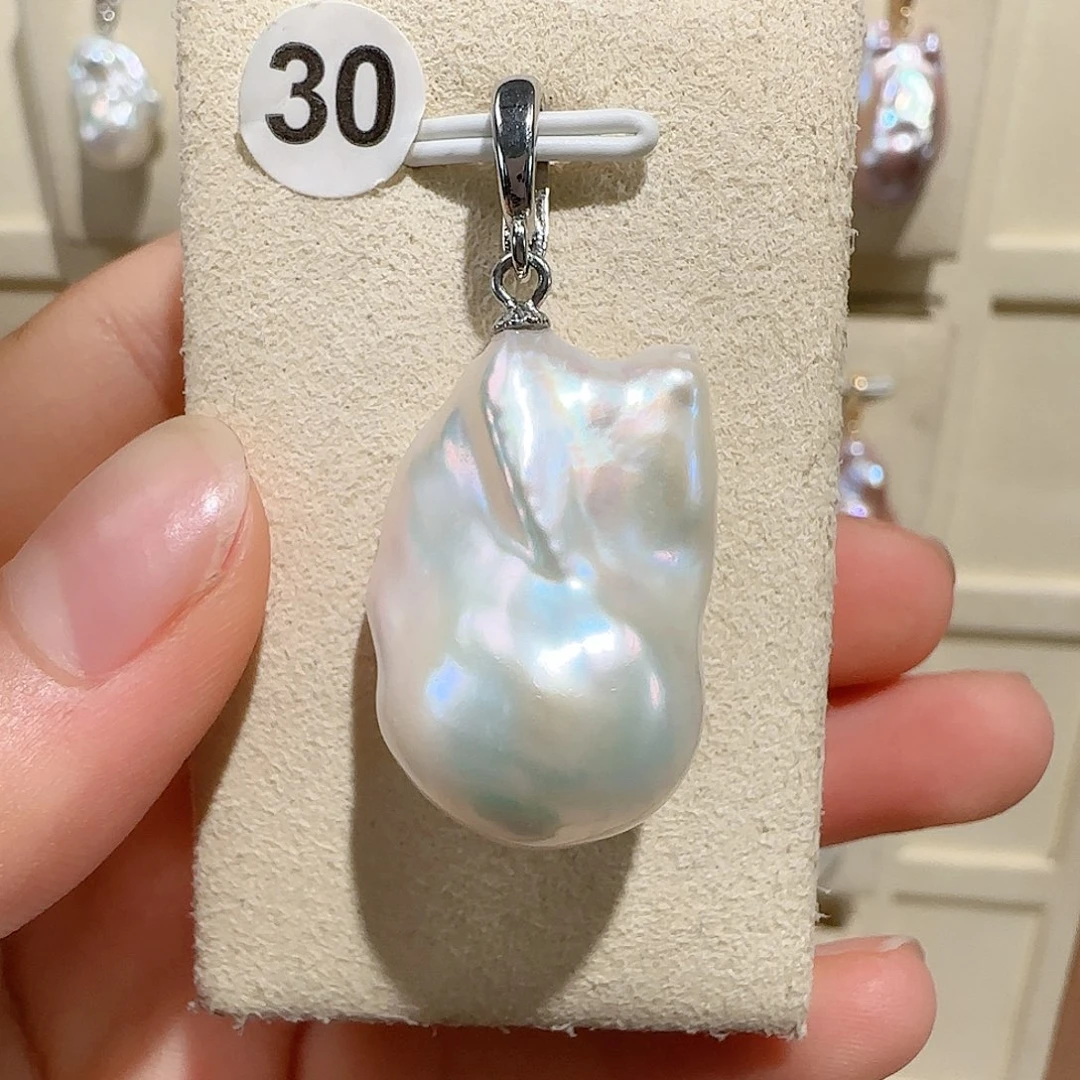 未镶嵌颈饰淡水珍珠