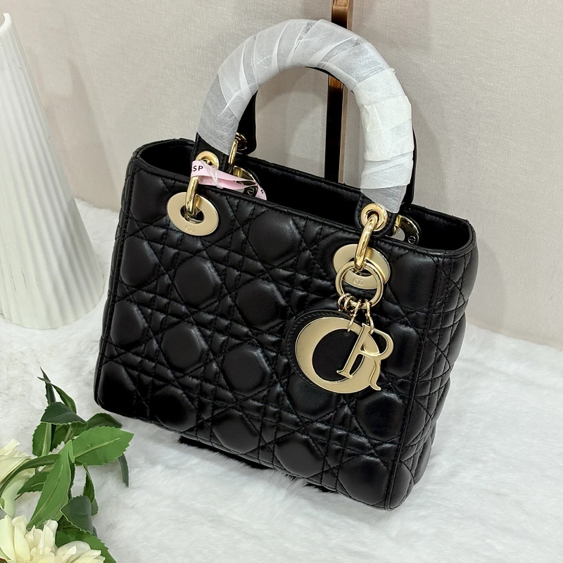 99新 DIOR/迪奥 壹所奢品/Dior 四格戴妃 黑金 绒内 XZ 代卖