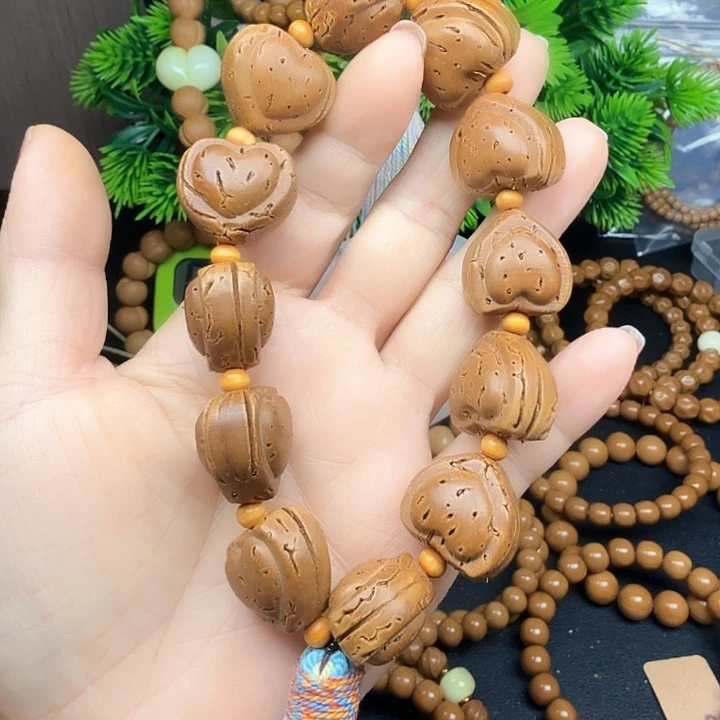 吊坠猴头核桃桃核爱心款