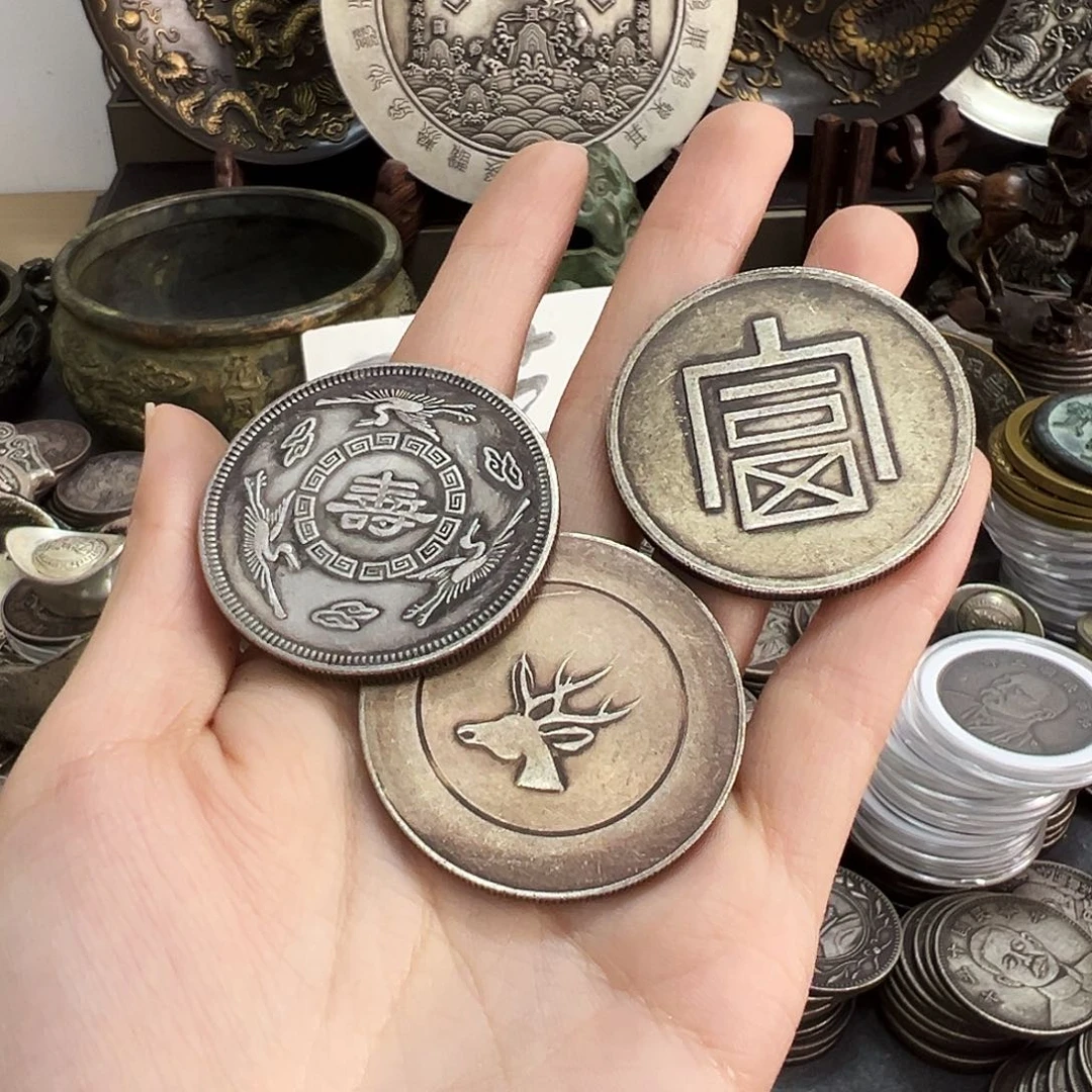 金属复古风格摆件