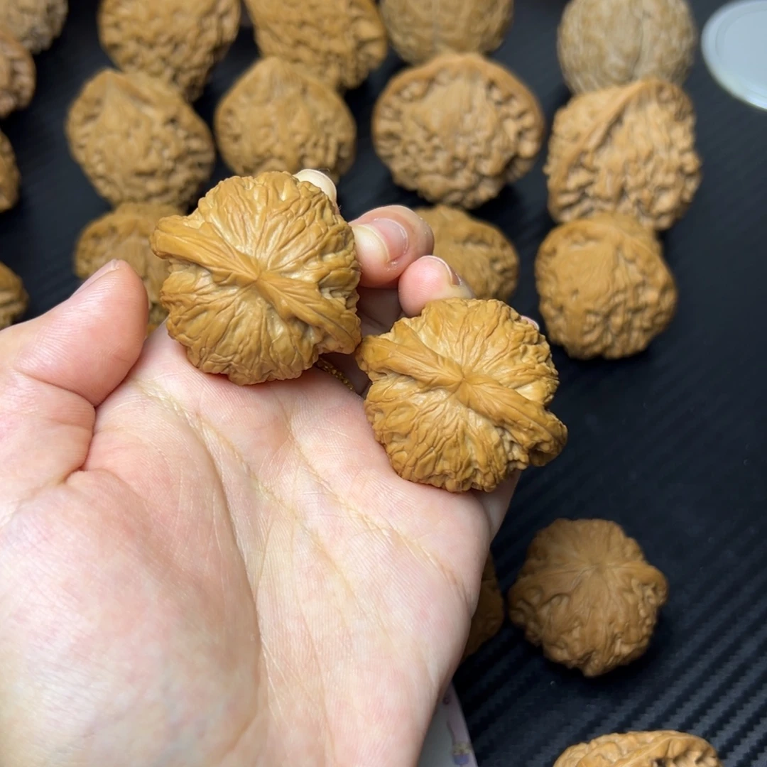 把件文玩核桃战鼓41+42修尖打底