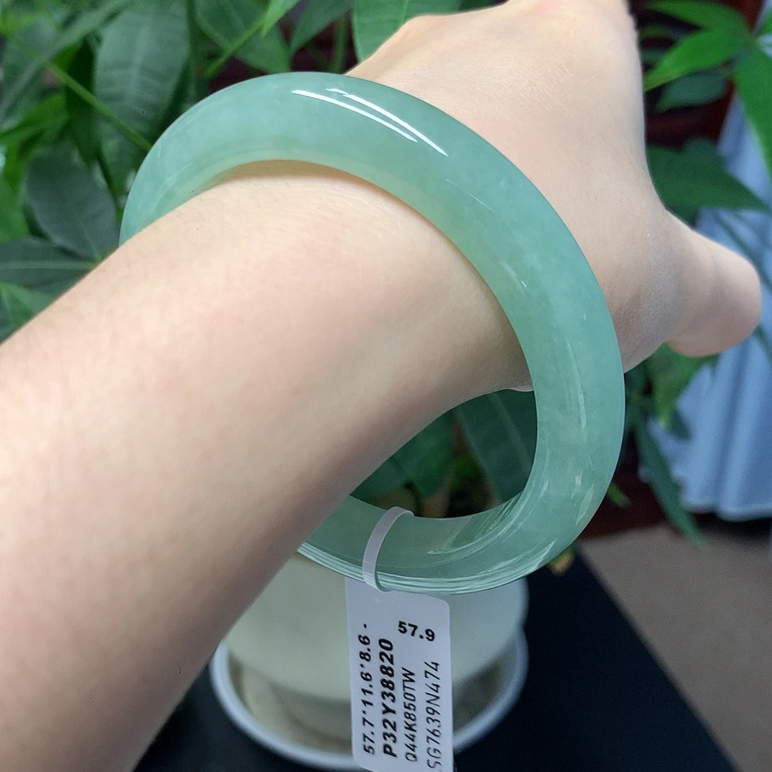 未镶嵌手镯翡翠天然缅甸翡翠