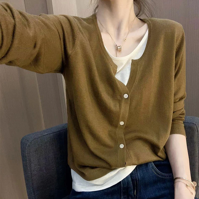 假两件V领针织衫女2025秋季新款宽松显瘦上衣长袖套头毛衣打底衫