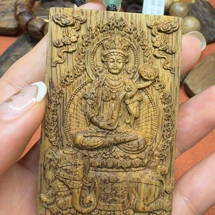 大叶紫檀（黑酸枝木类）