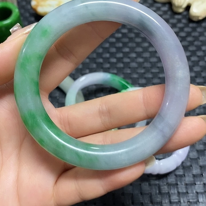 古***藏龙脊菩提吊坠一个