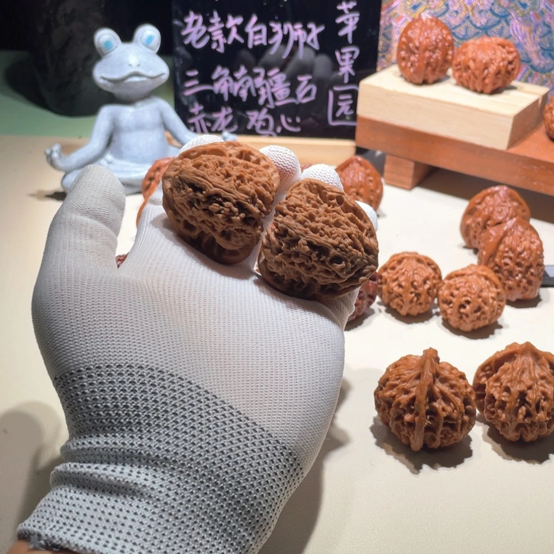 风***吹把件文玩核桃南疆石3368