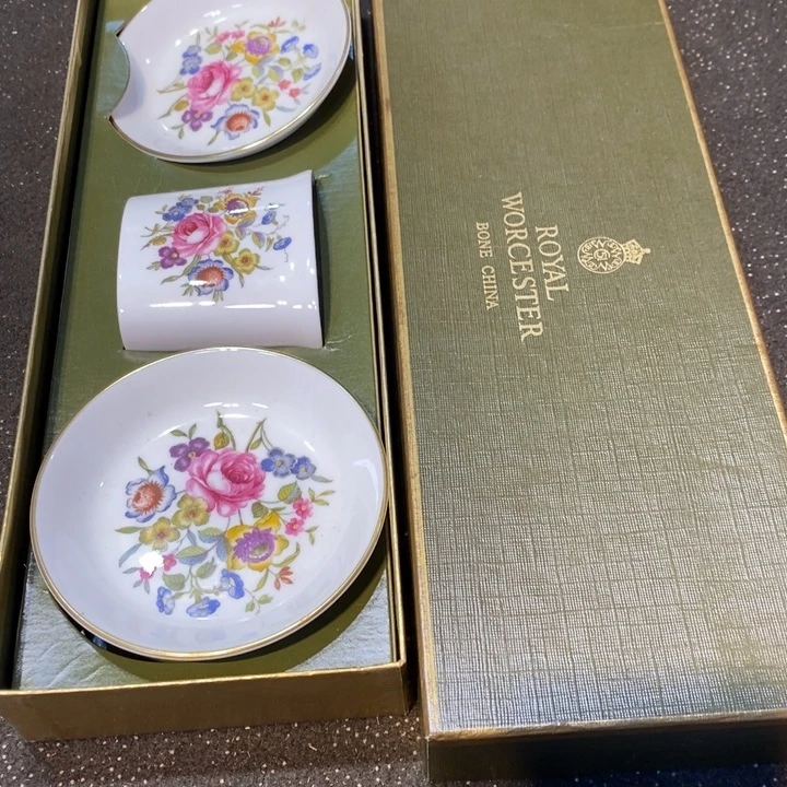 瓷片陶瓷艺术品制作工艺品