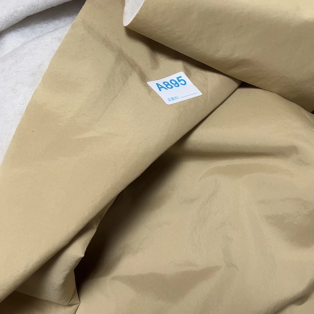 无纺布浅咖色软肋趁加厚棉¥12 ， 3米895
