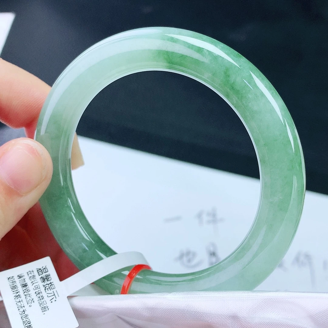 未镶嵌手镯翡翠55圈