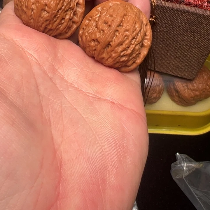 核桃铁锤，35，已打底