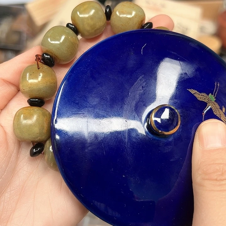 工艺品陶瓷多样性发一个