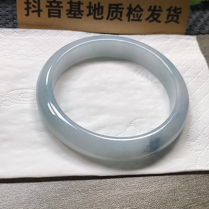 颈饰未镶嵌翡翠海**狸59圈