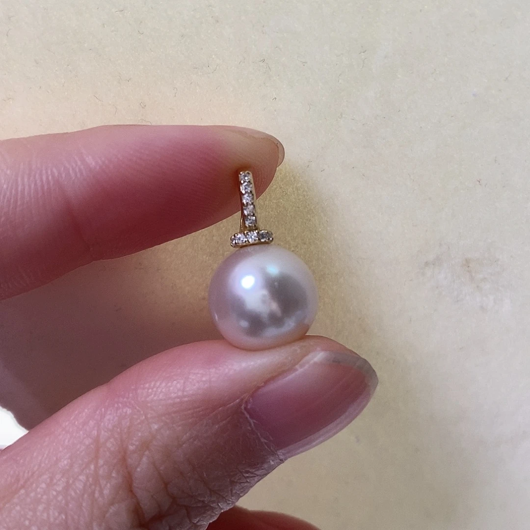 淡水珍珠银S925镶嵌吊坠(赠链)11.2mm微瑕