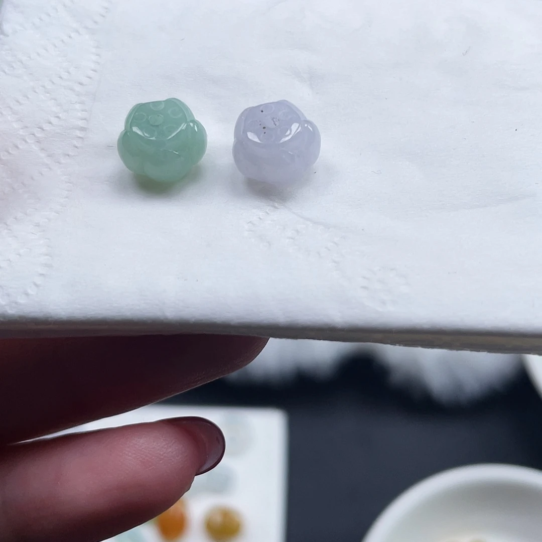 定制翡翠未镶嵌卡9+