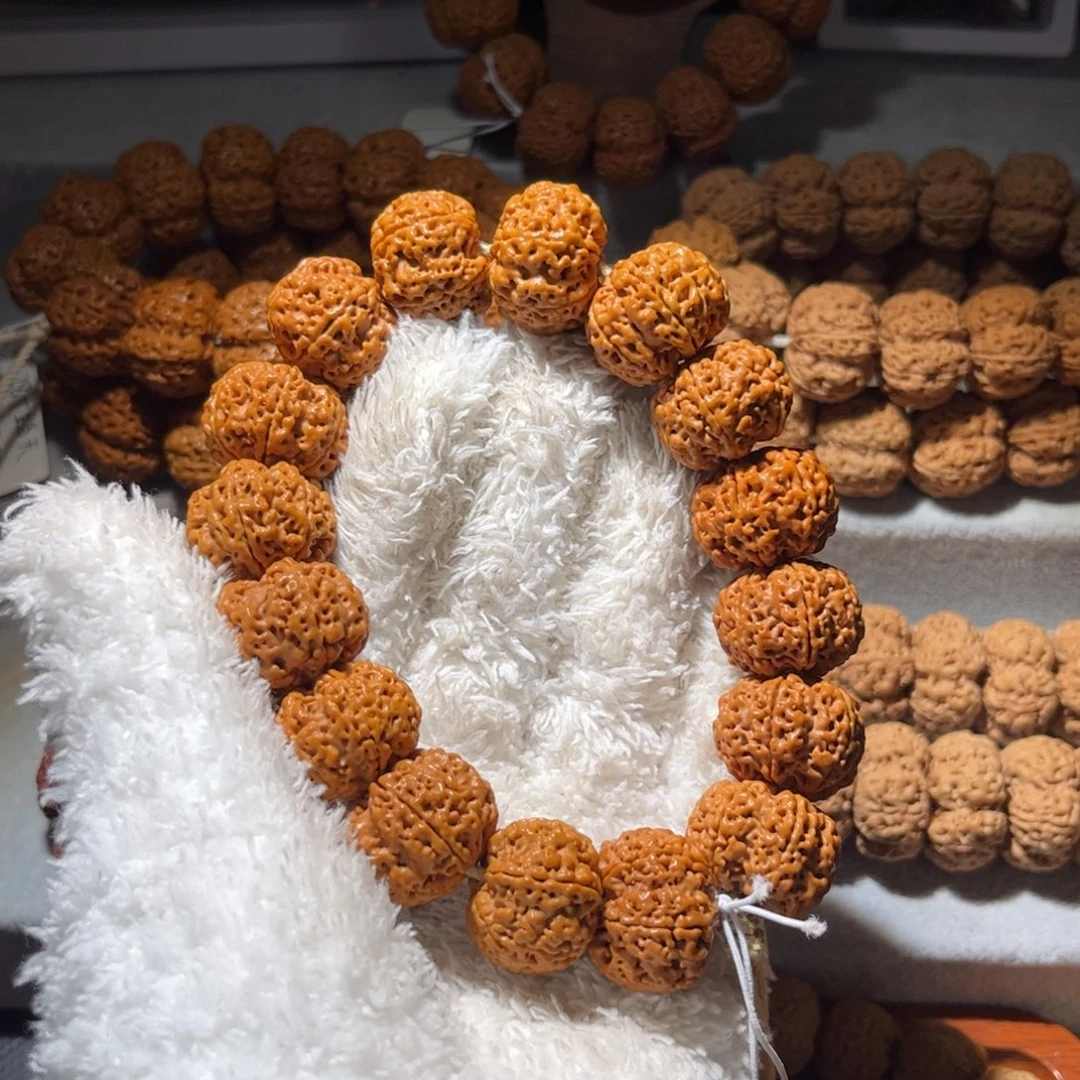 金刚菩提手串六瓣23尺寸大双龙