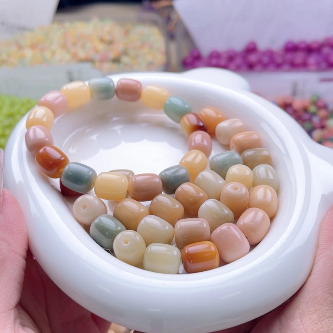 白玉菩提吊坠c12.5mm35颗。干磨马卡龙年糕