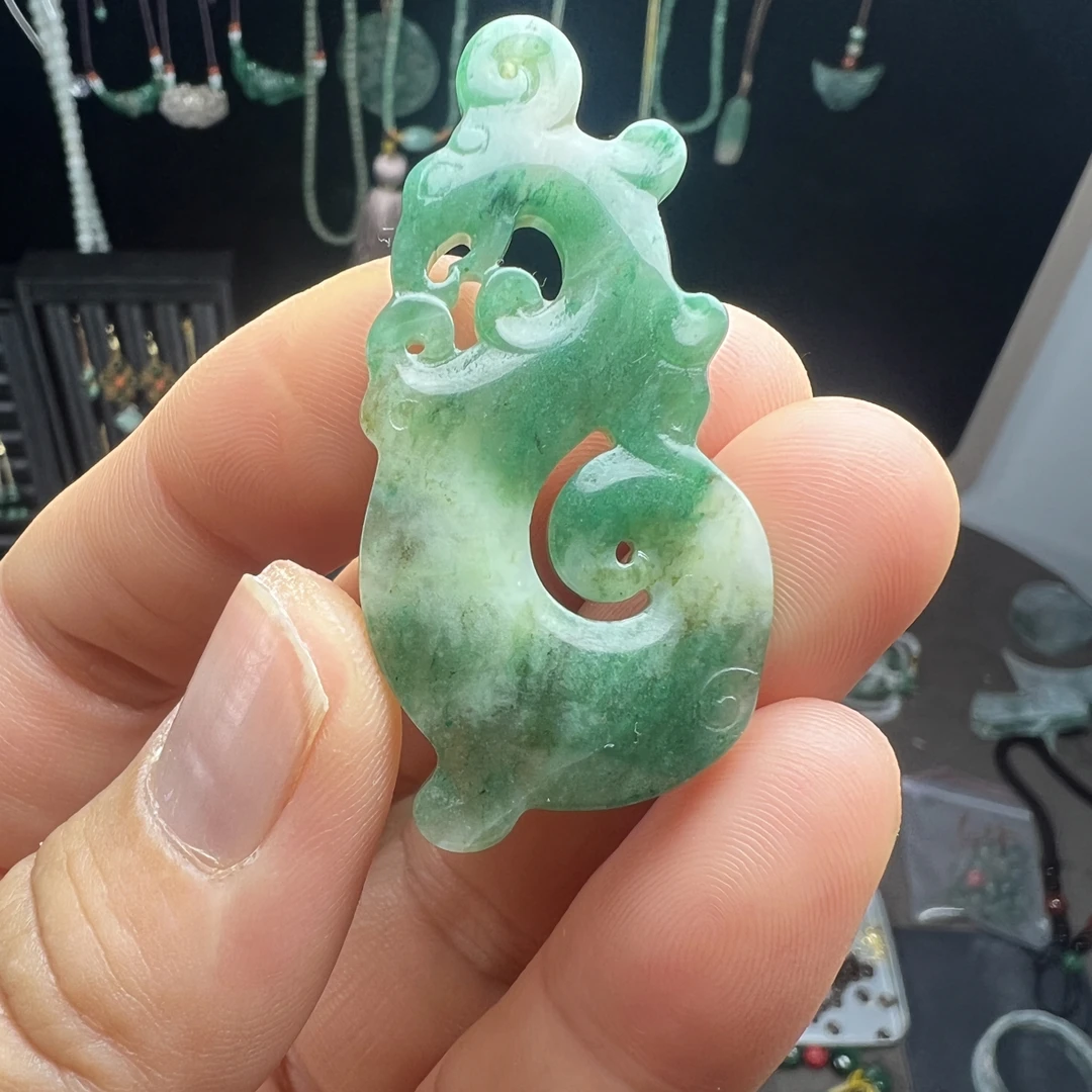 天然独山玉挂件仿古凤