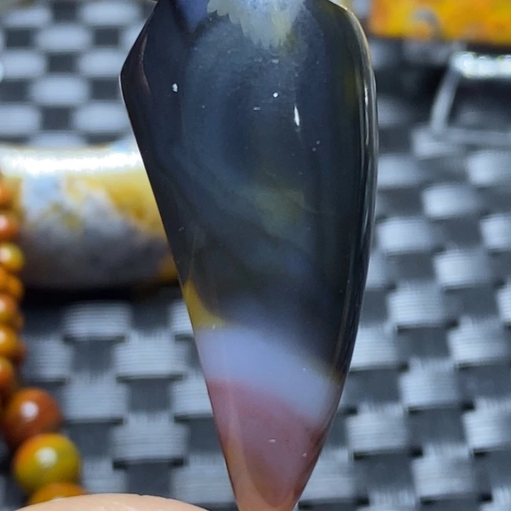 玛瑙/玉髓颈饰未镶嵌