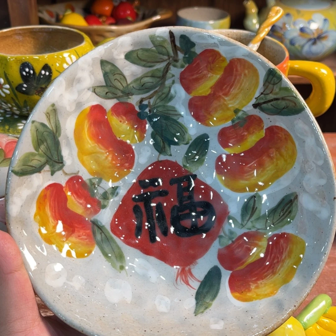 瓷片红红火火过大年