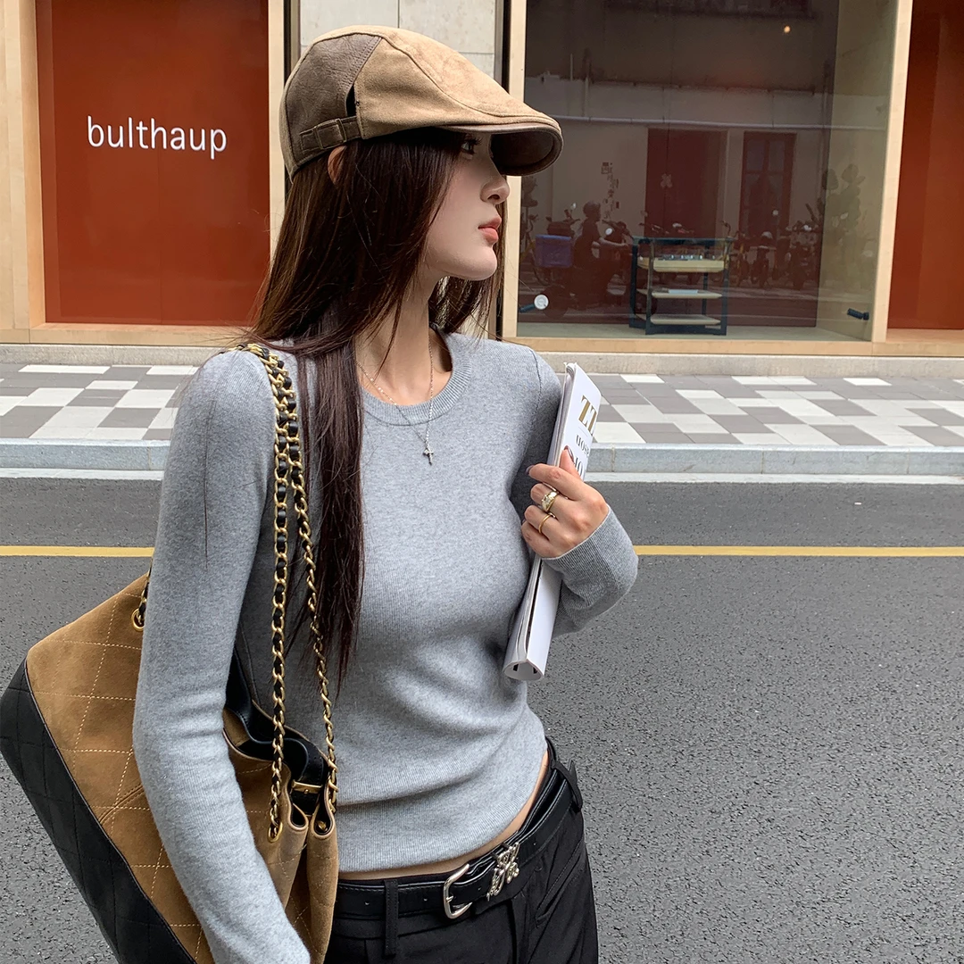 灰色针织打底衫女内搭2025秋季新款高级绝美显瘦打底长袖上衣外穿