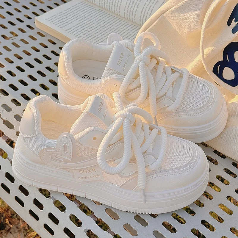 爆款网面小白鞋女2025夏季新款韩版百搭轻便防滑不累脚厚底板鞋女