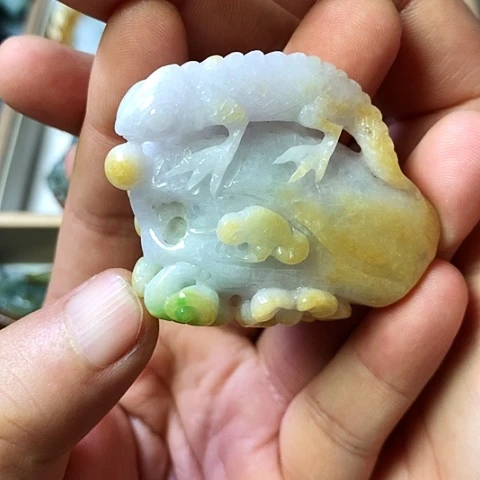 颈饰未镶嵌翡翠福豆豆珠宝翡翠颈饰