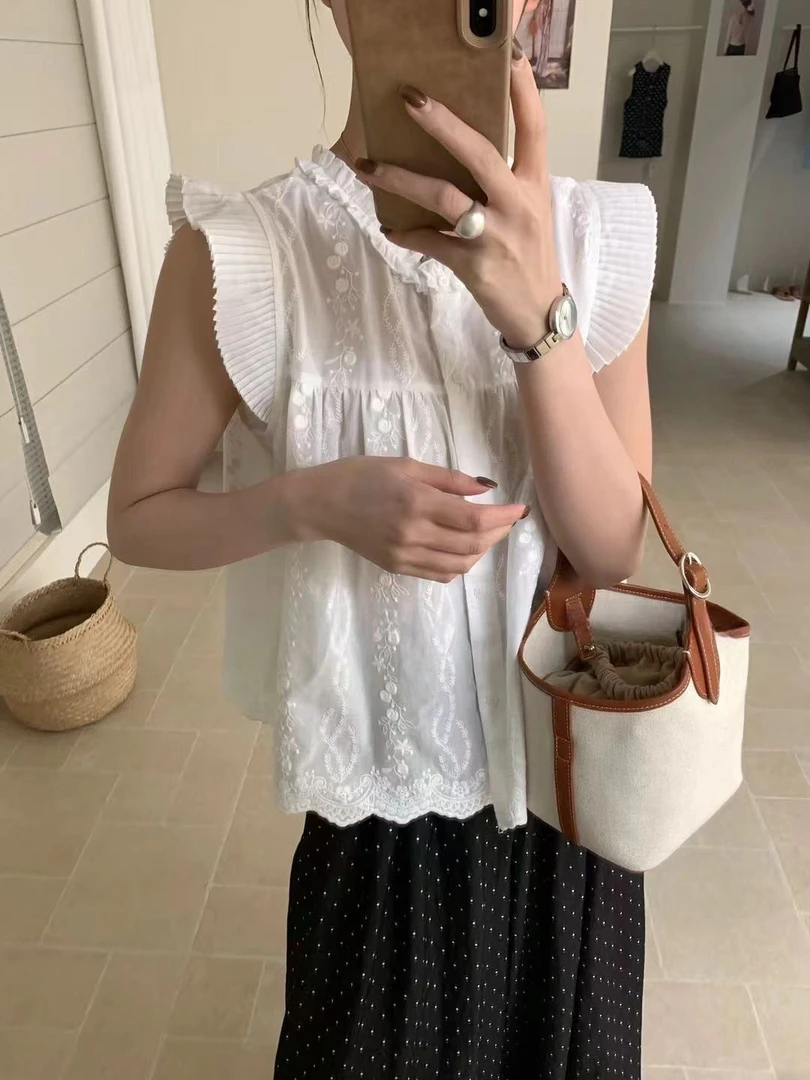 夏季新款别致雕花刺绣圆领木耳花边无袖衬衫背心女潮