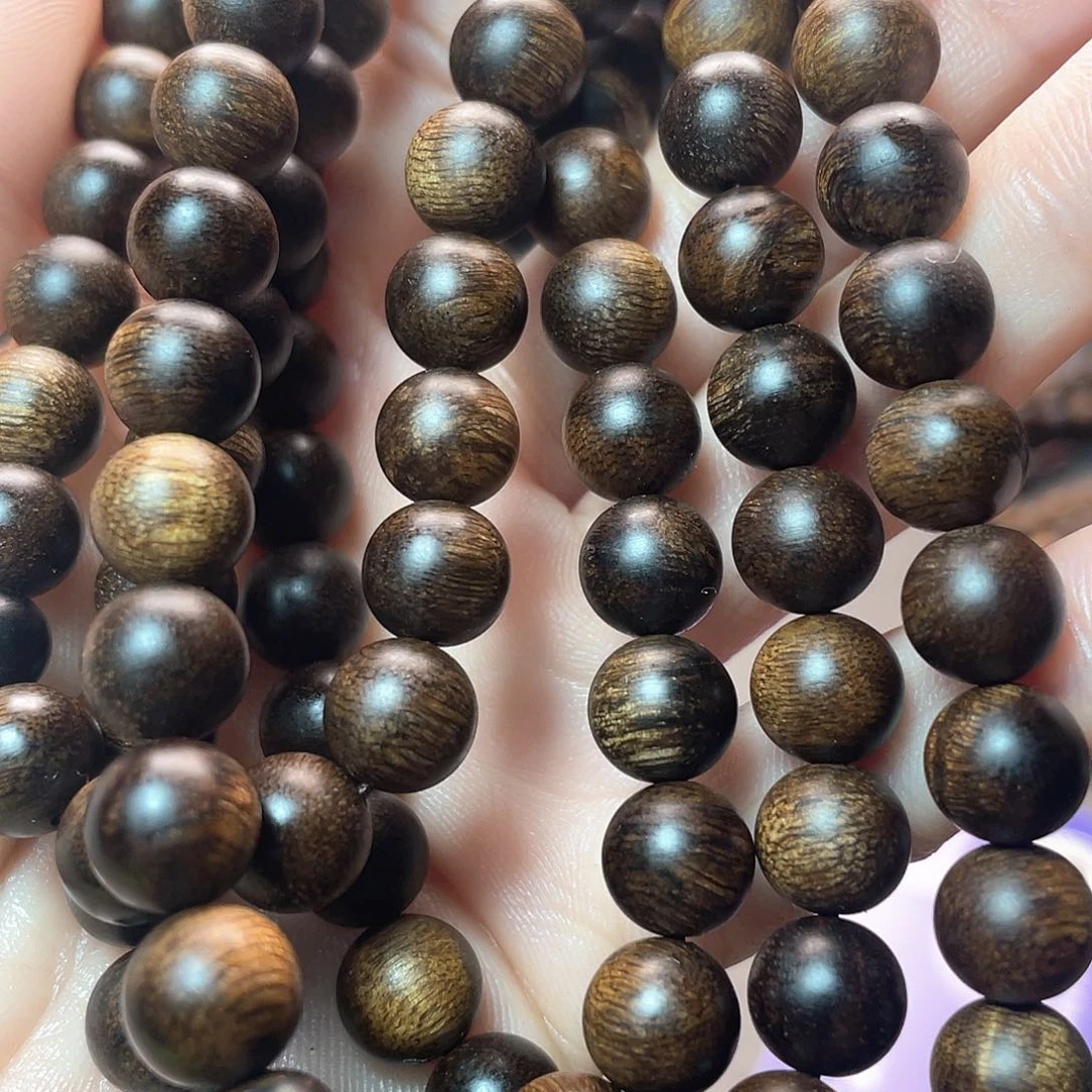 沉香手串海****发白棋瘤疤