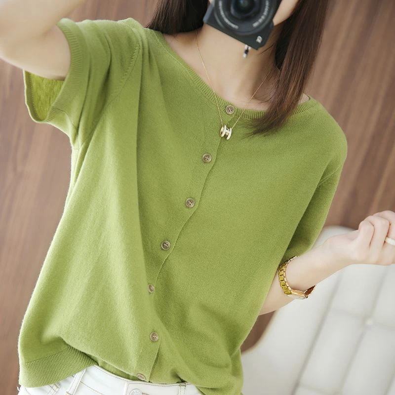 品牌折扣女装剪标冰丝短袖开衫T恤女宽松大码外搭空调衫潮时