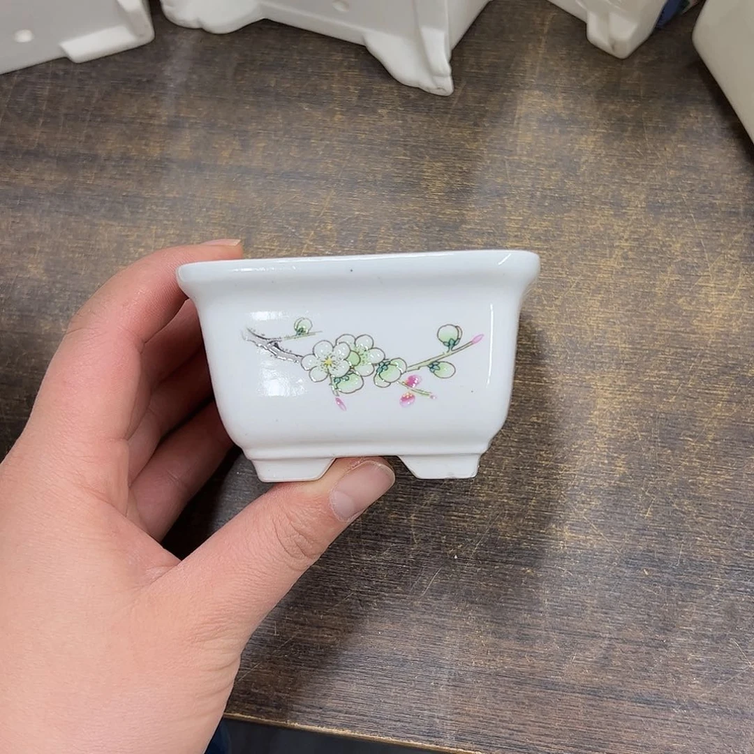 紫砂花盆911号微瑕8/5cm