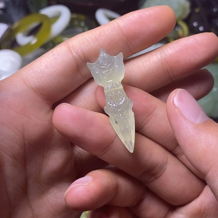 岫玉天然岫玉颈饰未镶嵌