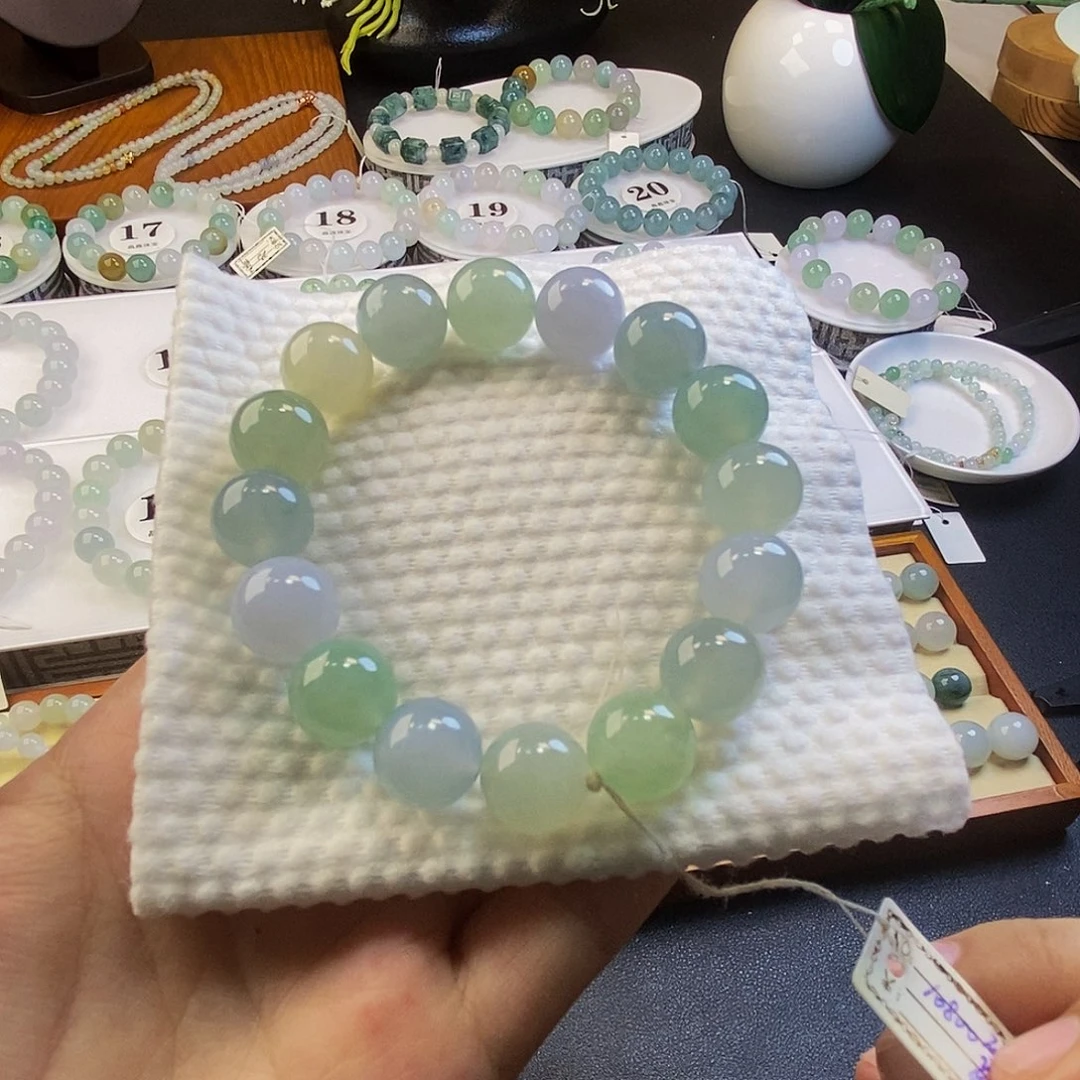 定制翡翠未镶嵌翡翠卡13