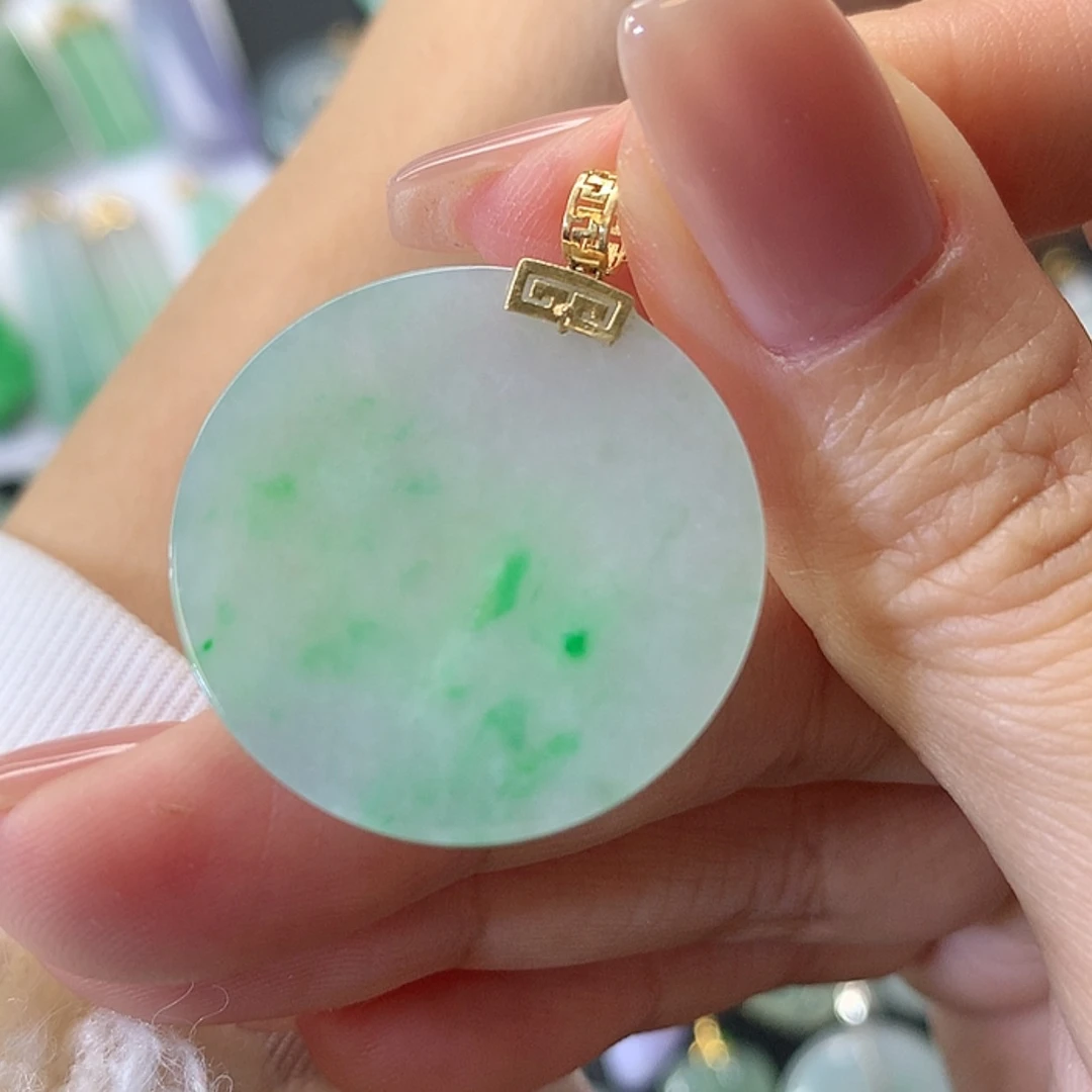 【闪购商品】翡翠吊坠(赠链)18K金镶嵌