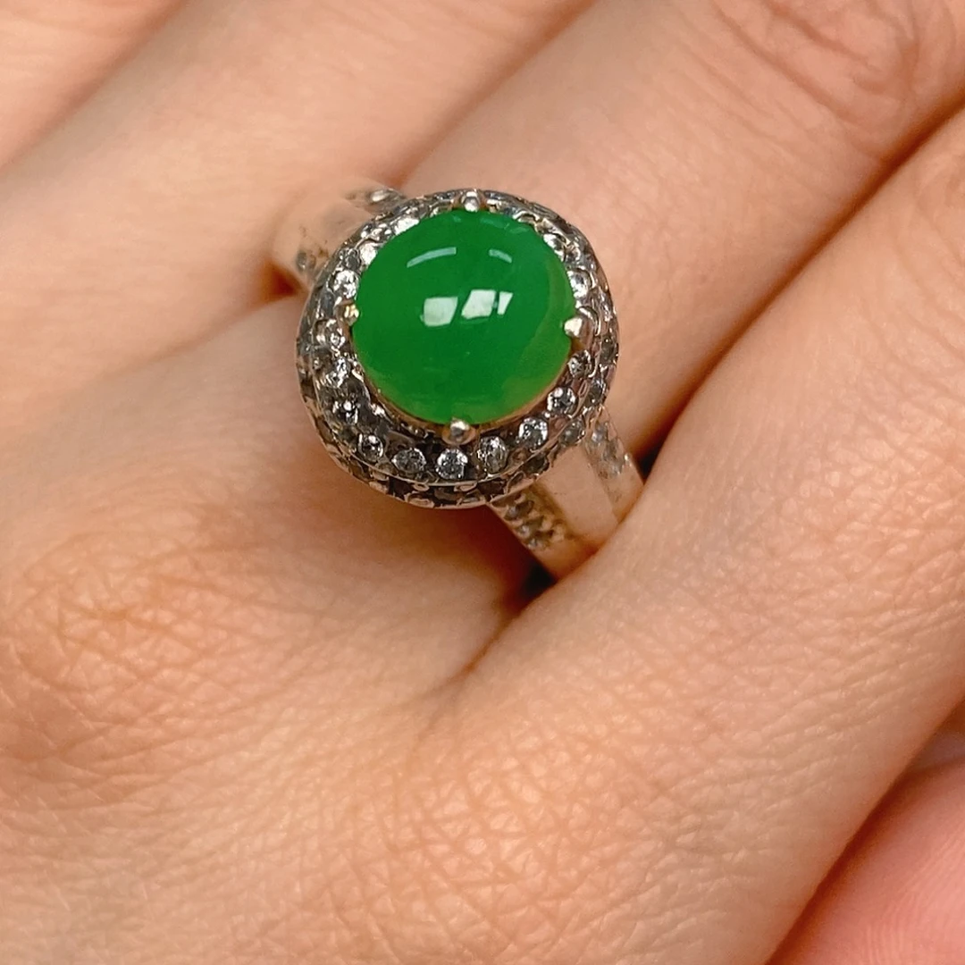 翡翠戒指未镶嵌翡翠