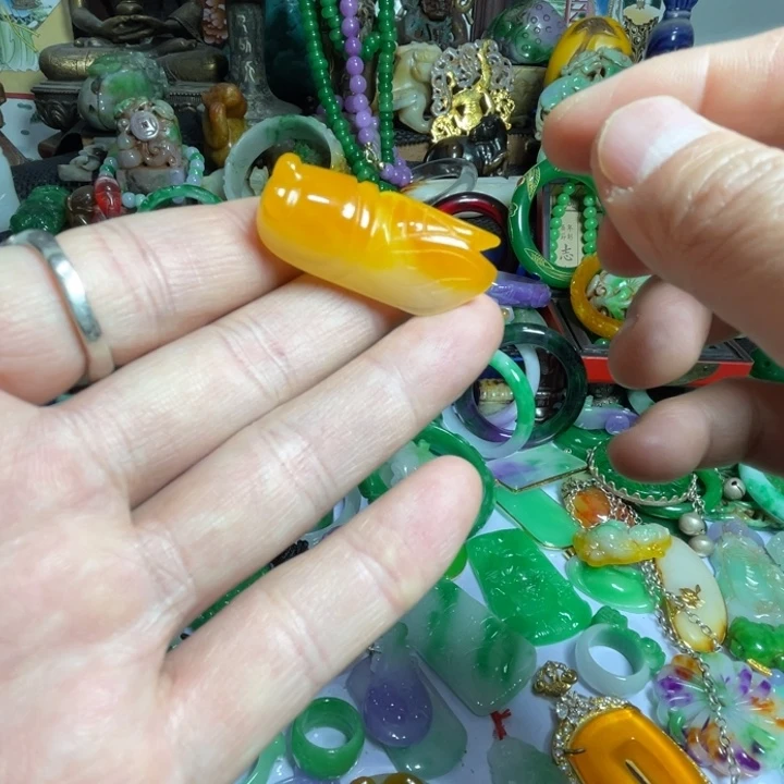 滴血莲花菩提吊坠