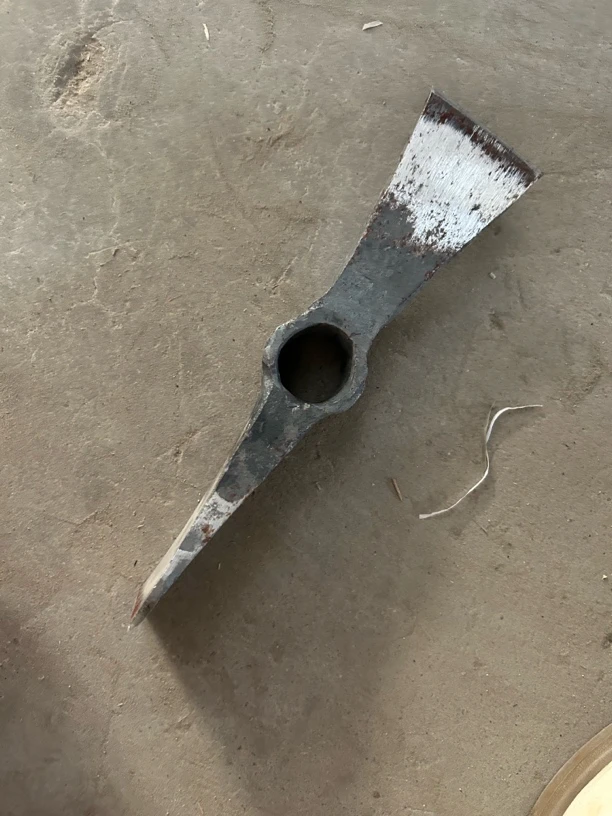 直播间锻打白色镐斧有瑕疵不影响使用