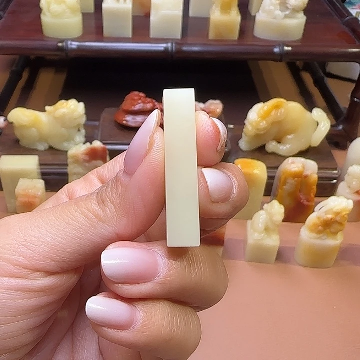 菜***君寿山石印石福建寿山石