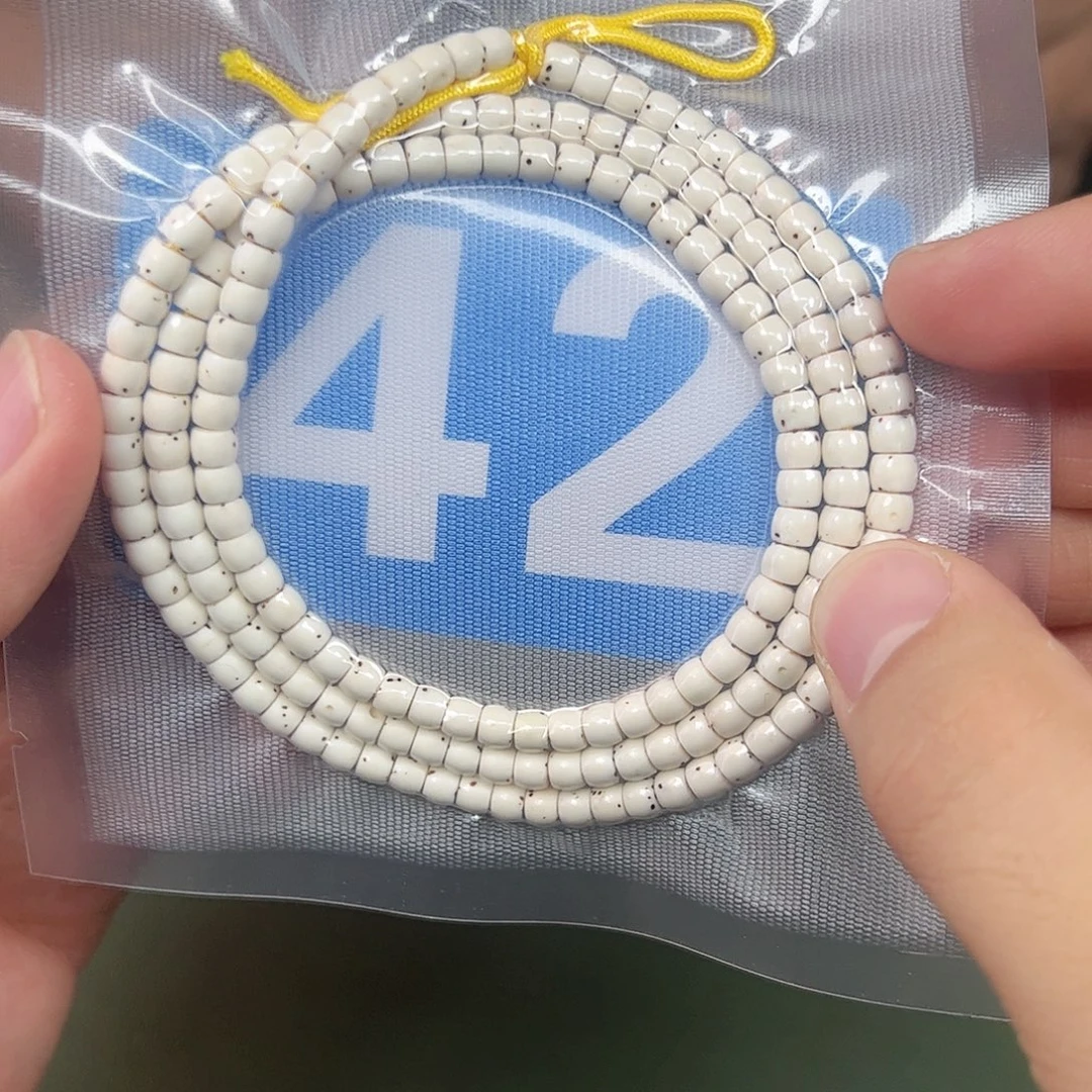 透***·星月菩提吊坠54毕业。   42