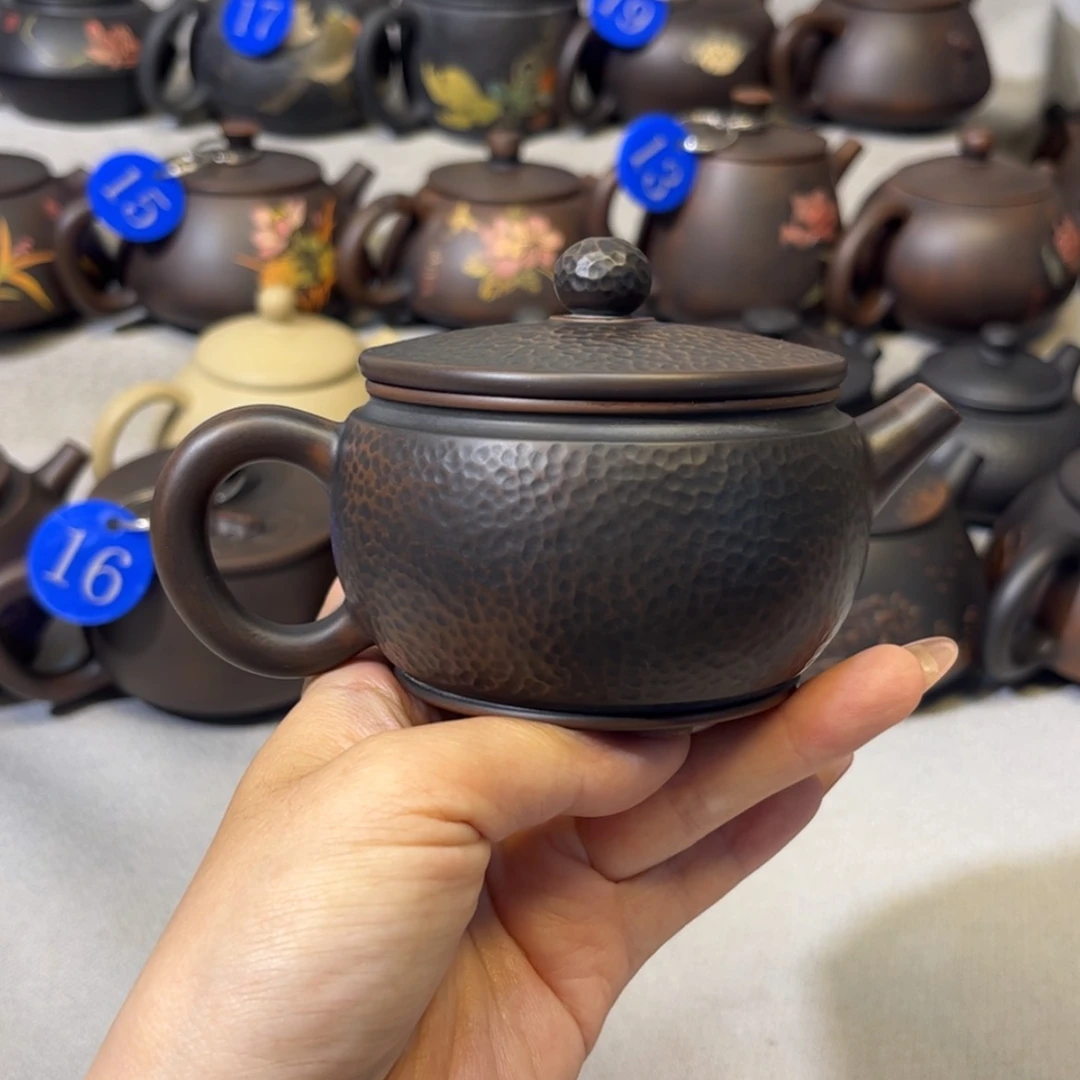 【闪购商品】红泥 锤纹壶 容量 160c c