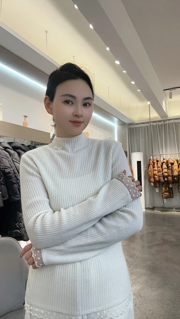 蕾丝半高领羊毛时尚设计感加厚长袖打底针织衫