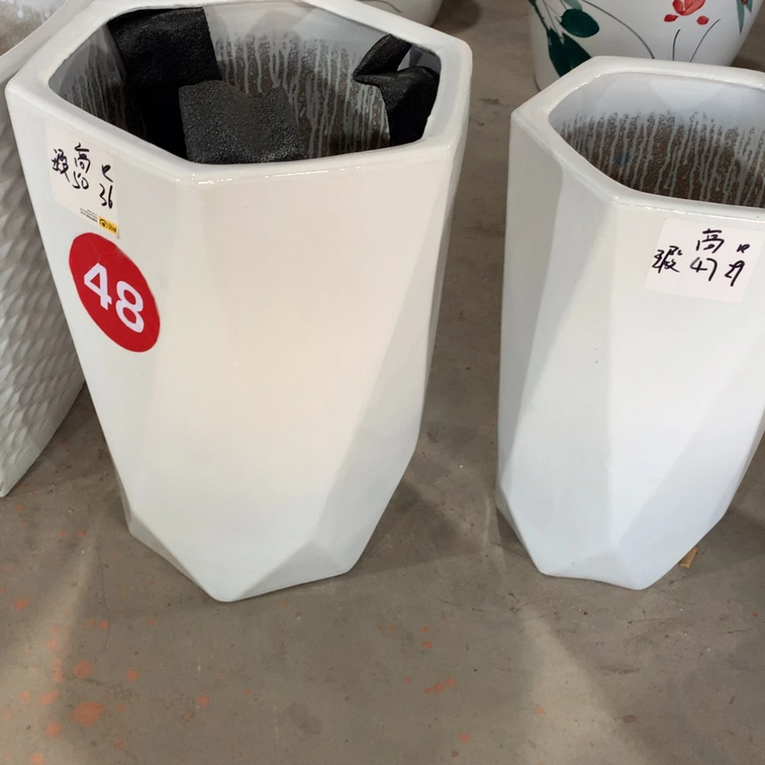 微瑕高温陶瓷花盆